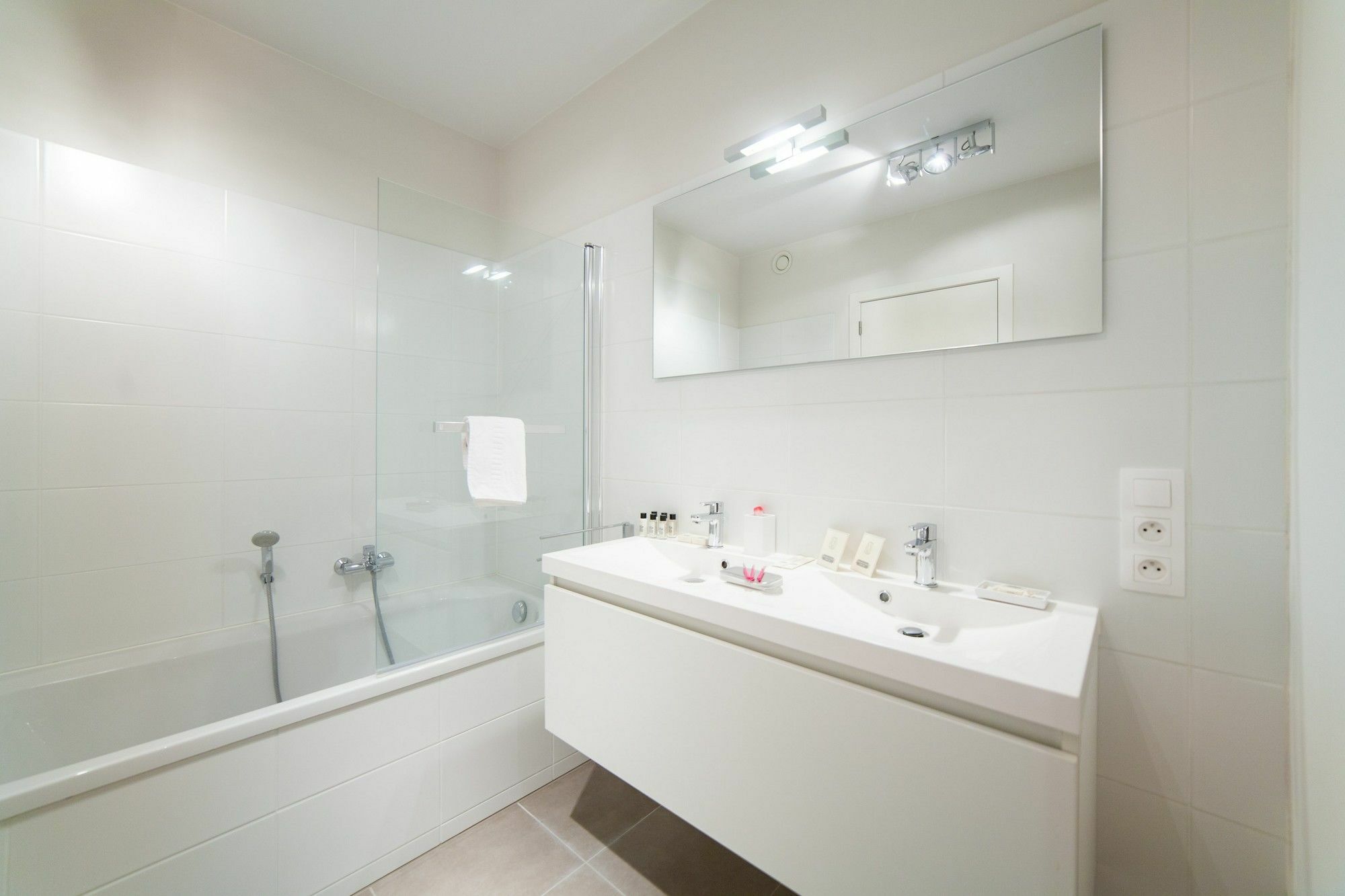 Sweet Inn Apartments - Madou Brüksel Dış mekan fotoğraf